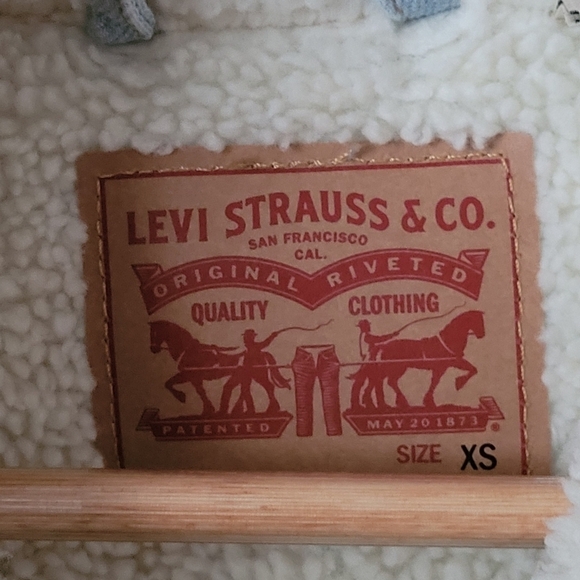 Levi’s Original Trucker Sherpa Jacket - Picture 8 of 9
